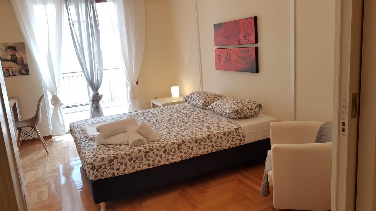 Menta Errathens Apartment - Athens Center, 5 Bd, 2 Bath Luaran gambar