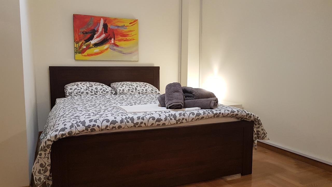 Menta Errathens Apartment - Athens Center, 5 Bd, 2 Bath Luaran gambar